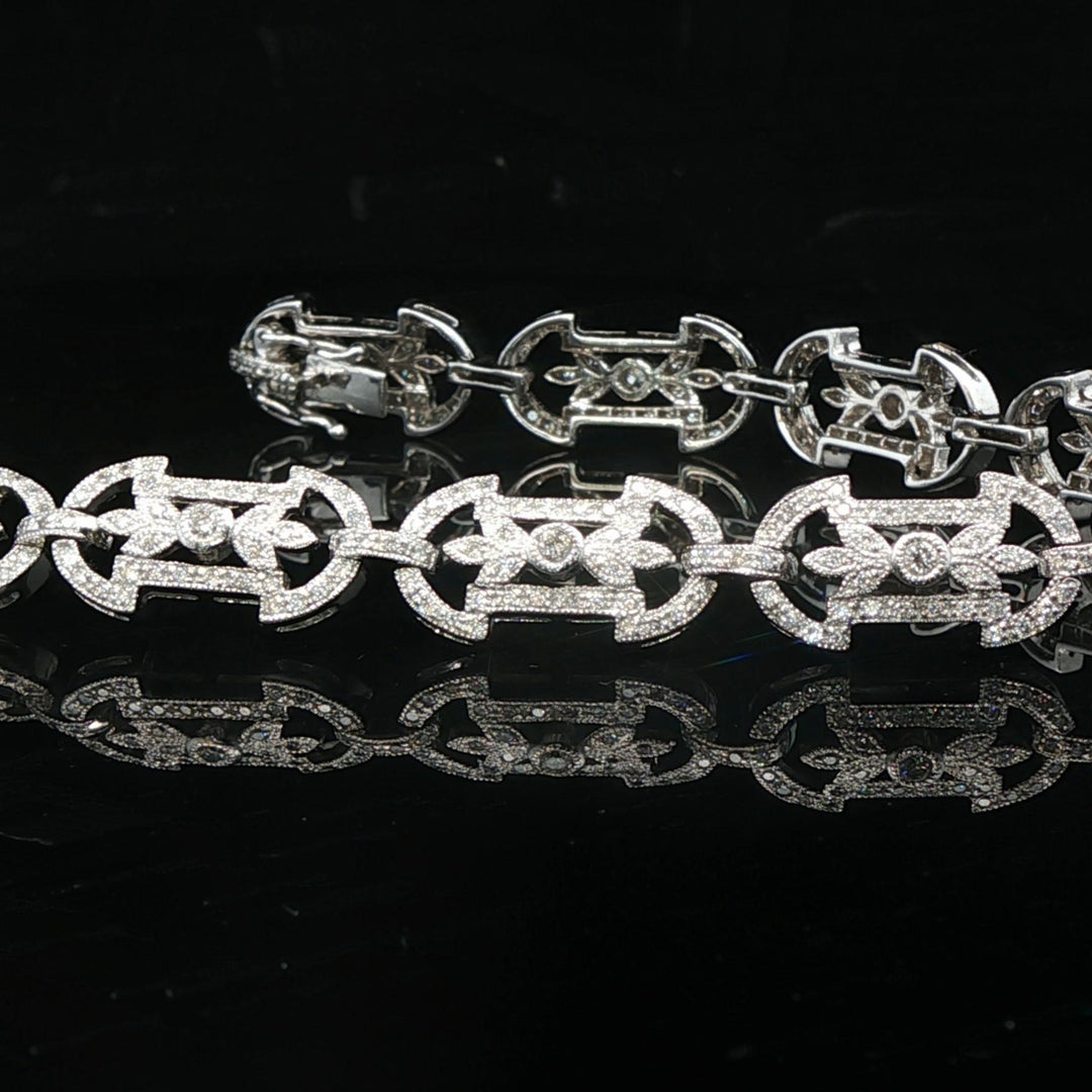 18k White Gold and 2cttw Diamond Vintage Filigree Ladies Bracelet 7.25"
