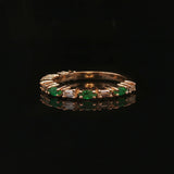 14k Yellow Gold Emerald and Baguette Diamond Band Ring Size 7.5