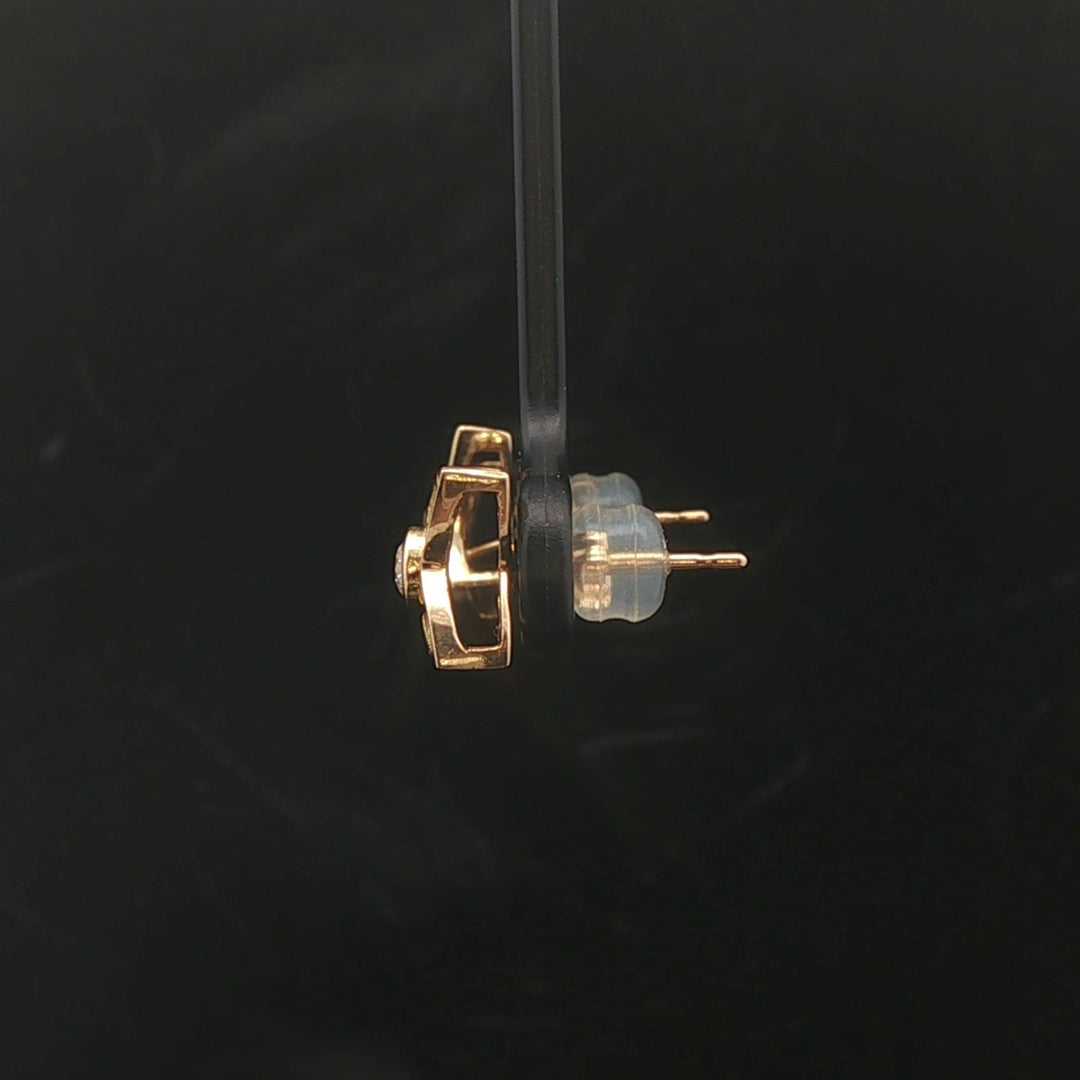 18k Yellow Gold and 0.30cttw Diamond Star Stud Earrings