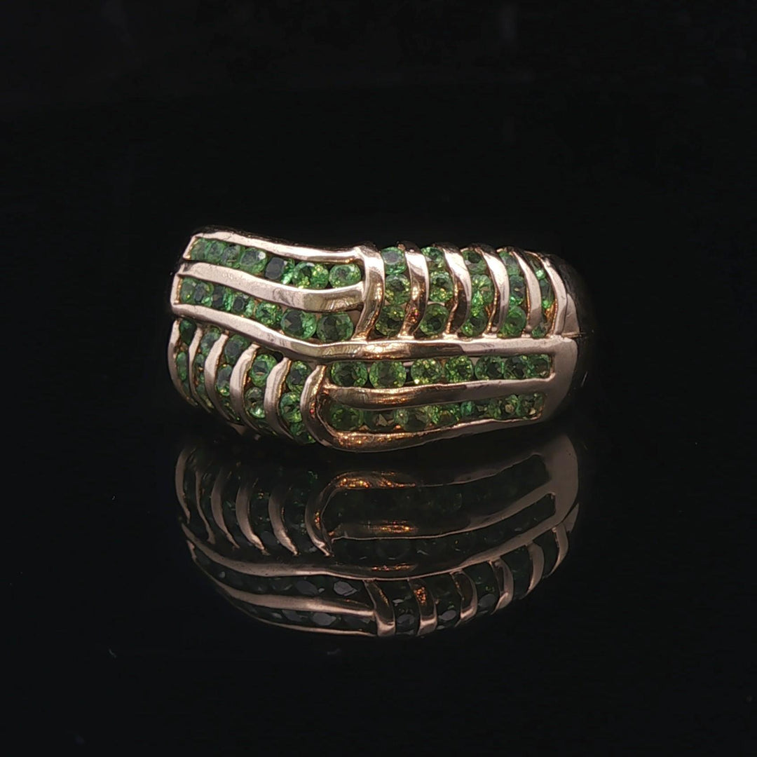 14k Yellow Gold and Tsavorite 5.5g Ladies Band Ring Size 9
