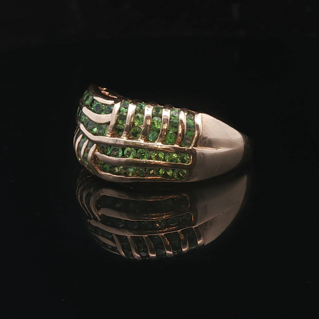 14k Yellow Gold and Tsavorite 5.5g Ladies Band Ring Size 9