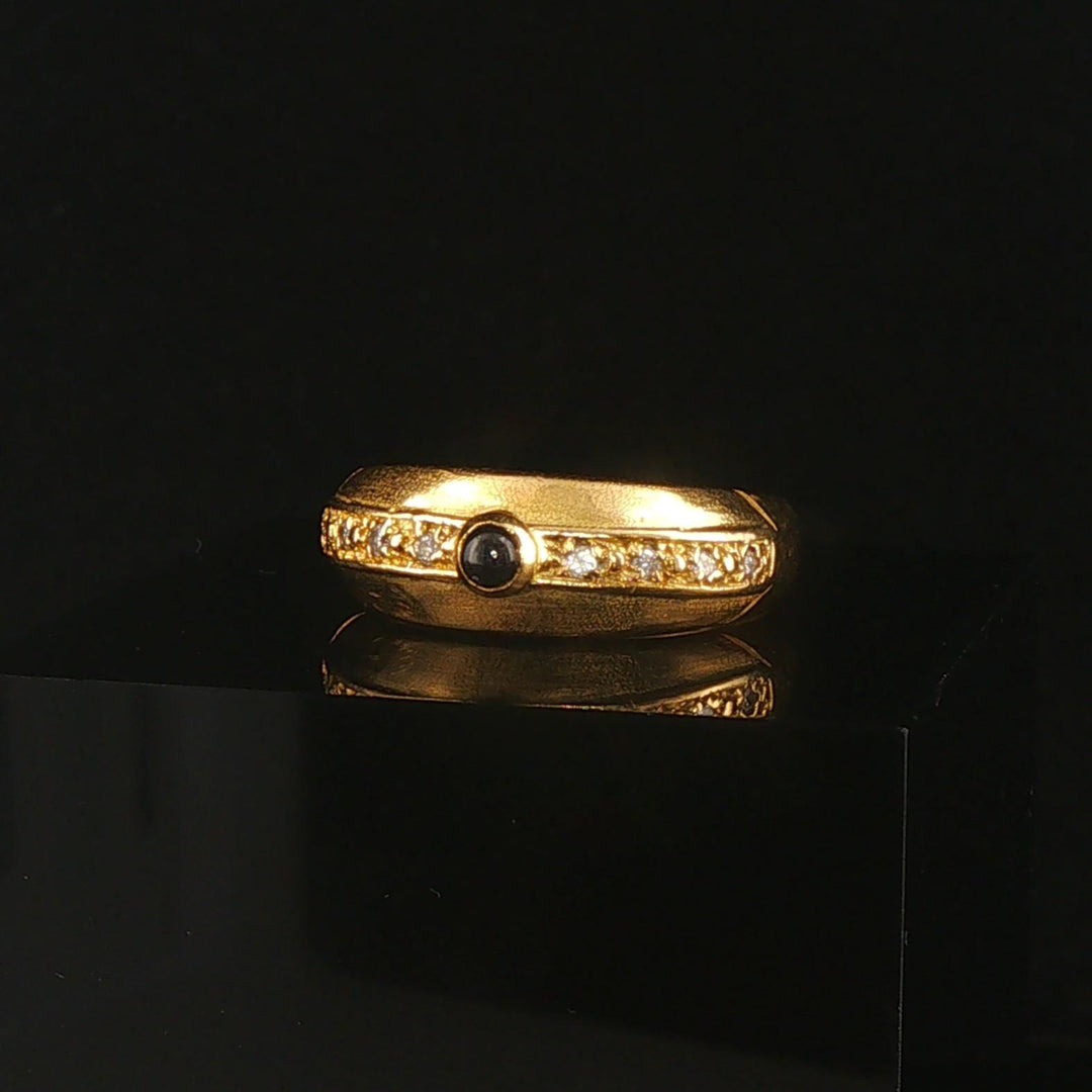 18k Yellow Gold Cabochon Sapphire and Diamond Vintage Band Ring Size 7.75