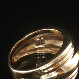 18k Yellow Gold 7.7g UnoAErre Solid Ribbed Graduated Band Ring Italy Size 5.75