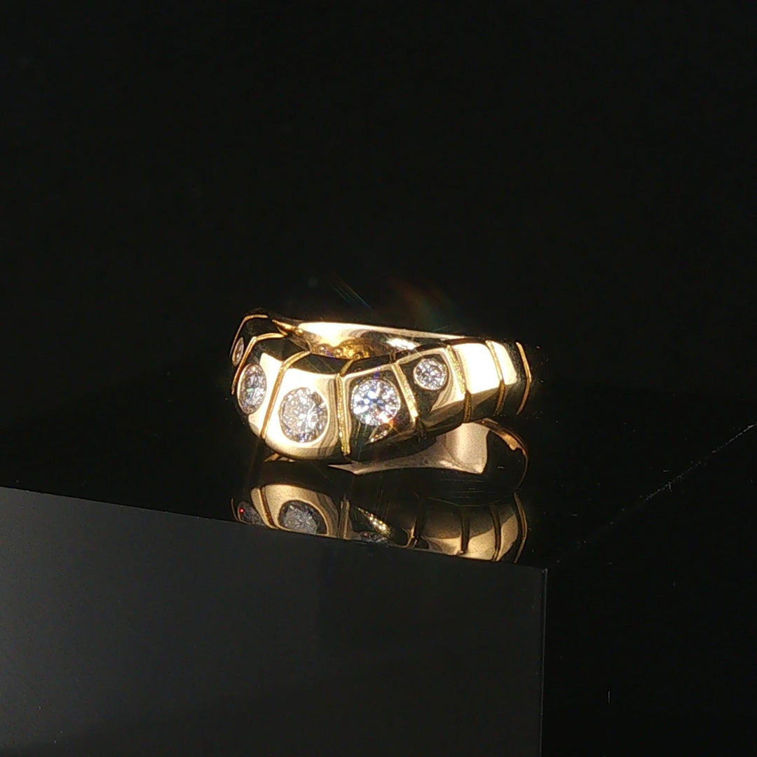 18k Yellow Gold and 0.35cttw Pave Set Diamond Curved Band Ring Size 5