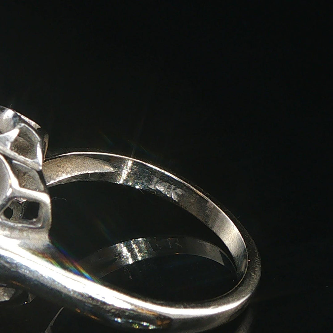14k White Gold and 4.34ct Oval Cabochon Moonstone Vintage Ring Size 6.5