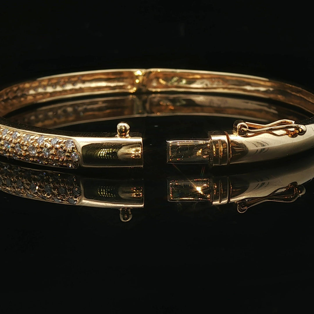18k Yellow Gold and 1cttw Pave Diamond Solid Bangle Bracelet 6.75"