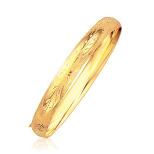 Brand New Classic Floral Carved Bangle in 14k Yellow Gold (8.00 mm)