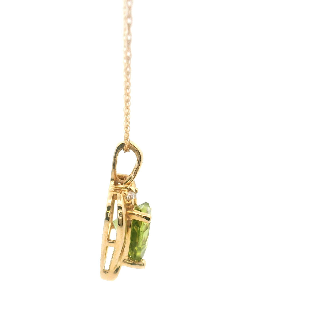 10k Yellow Gold Peridot and Diamond Heart Pendant Necklace 18"