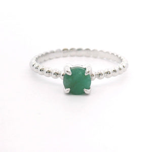 10k White Gold and 0.50ct Round Cut Emerald Ladies Beaded Ring Size 7