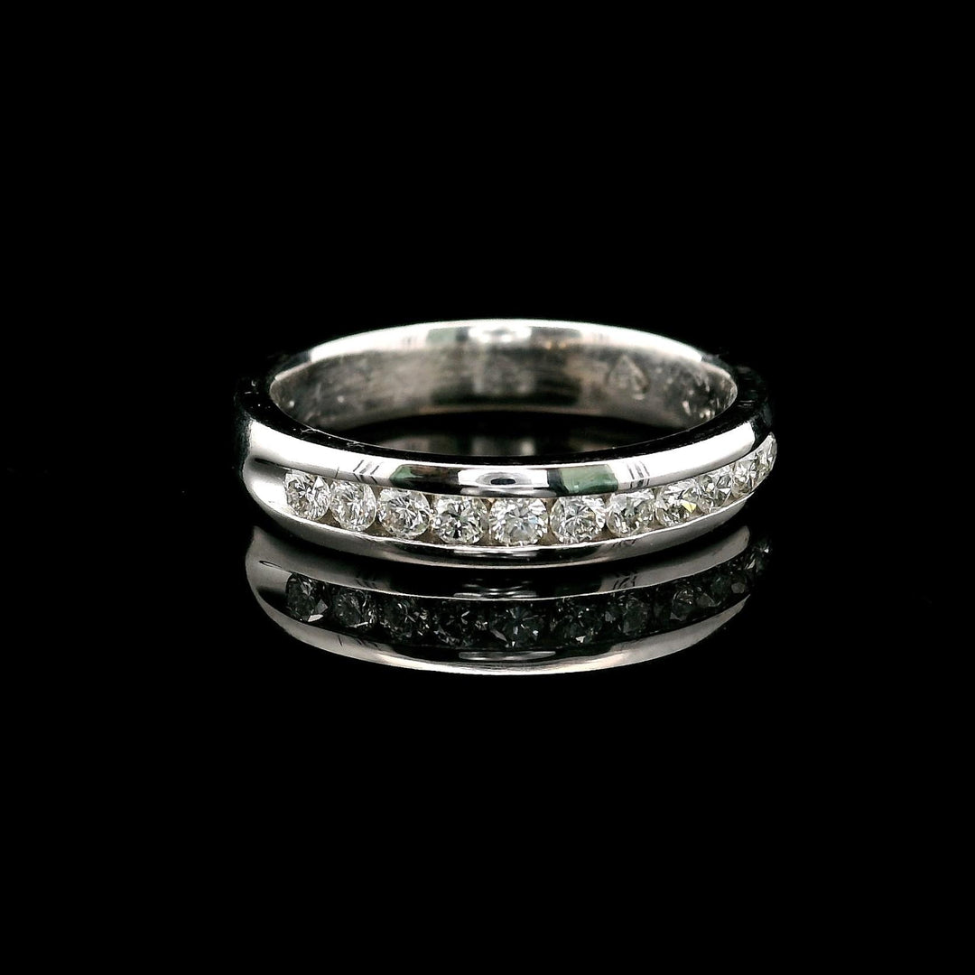 18k White Gold and 0.50cttw Channel Set Diamond Band Ring Size 5