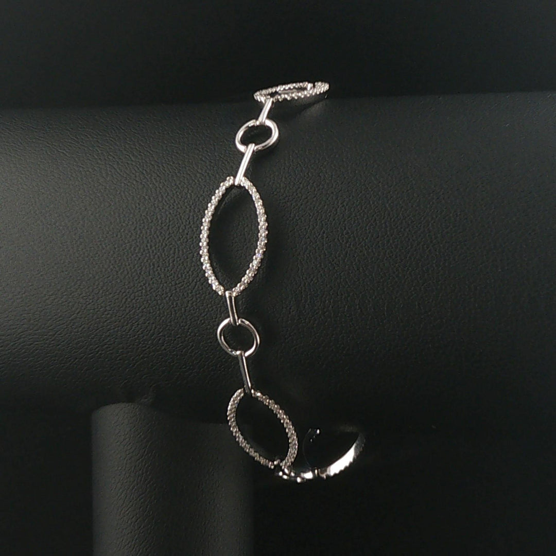 18k White Gold and 1cttw Diamond Oval Link Bracelet 7"