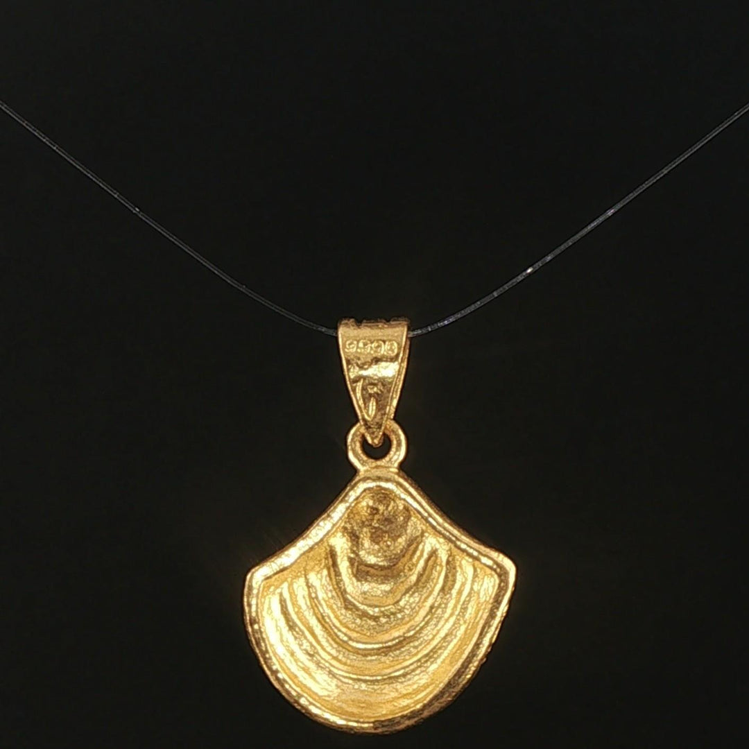 24k Pure Yellow Gold 3.1g Solid Scallop Shell Pendant