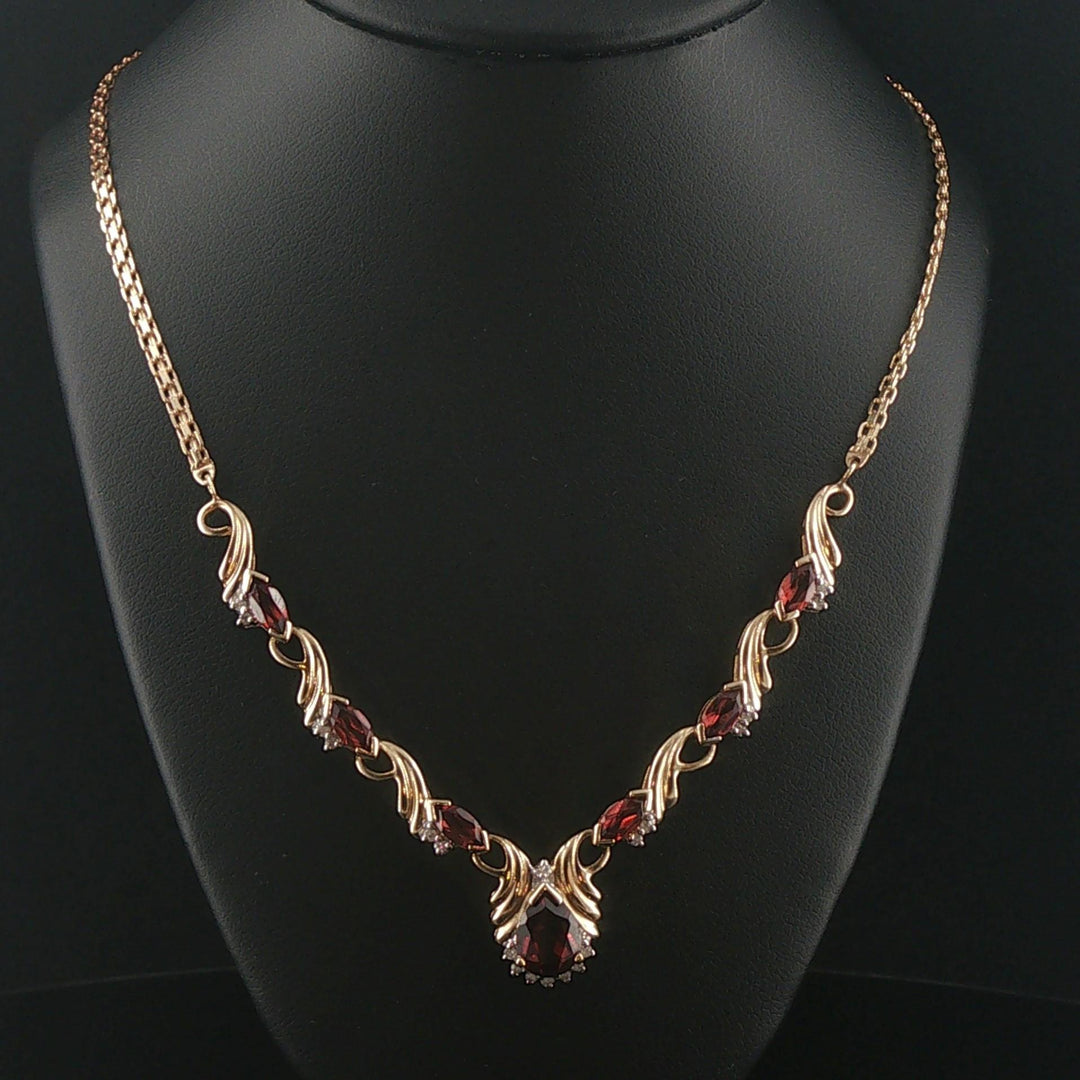 14k Yellow Gold Red Garnet and Diamond Pendant Bismark Link Necklace 19"