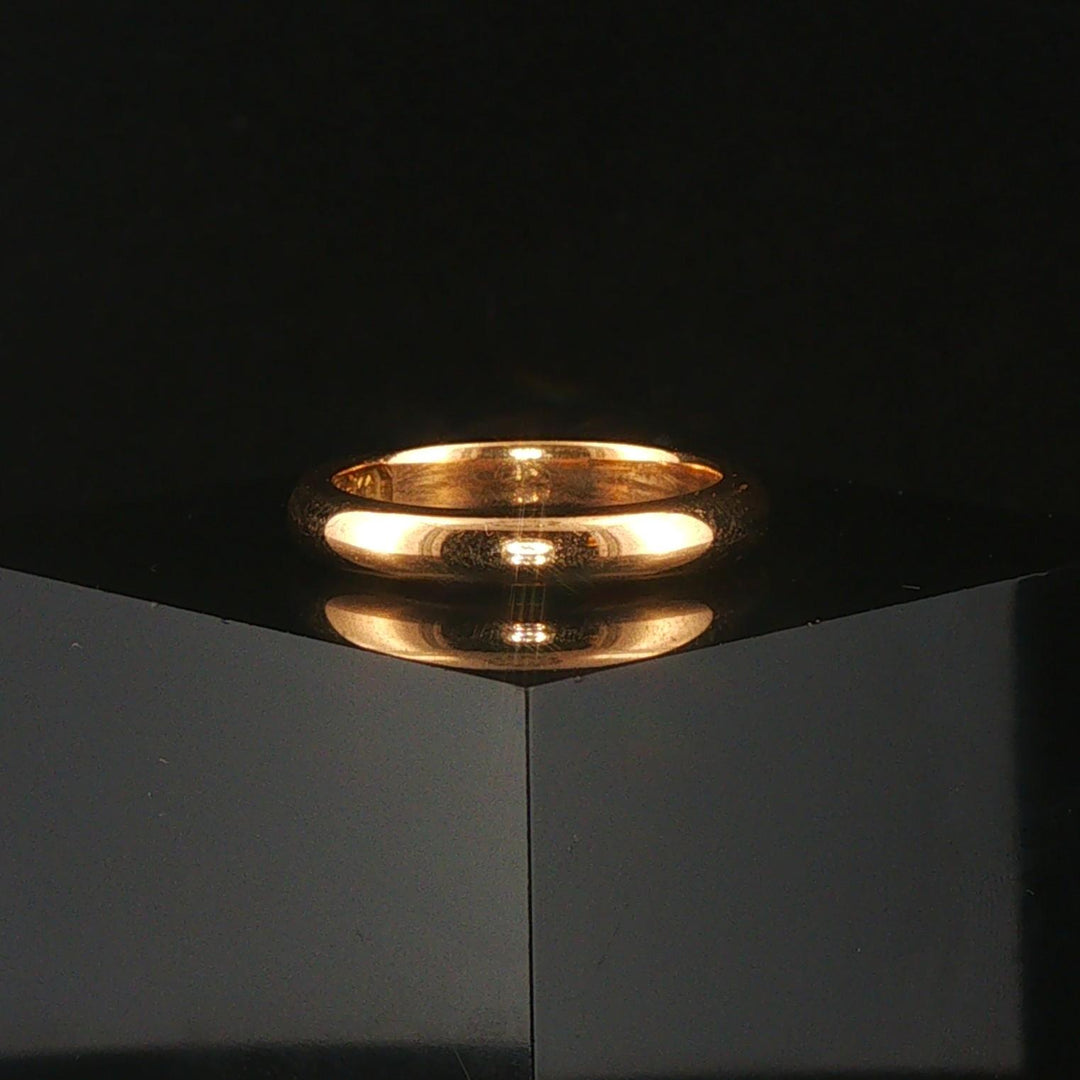 Antique 18k Yellow Gold 5.2g Solid Polished 3.5mm Domed Band Ring Size 5.75