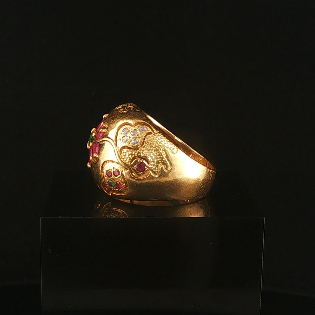 18k Yellow Gold 10.8g Vintage Ruby Emerald and Diamond Bombe Ring Size 7.75