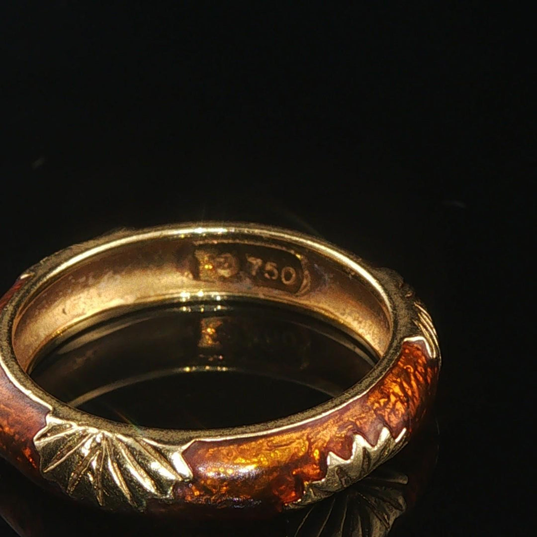 18k Yellow Gold and Enamel 5.3g Vintage Band Ring Size 6.25