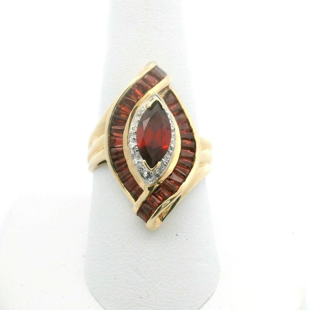 14k Yellow Gold Red Garnet and Diamond Ladies Ring Size 8.75