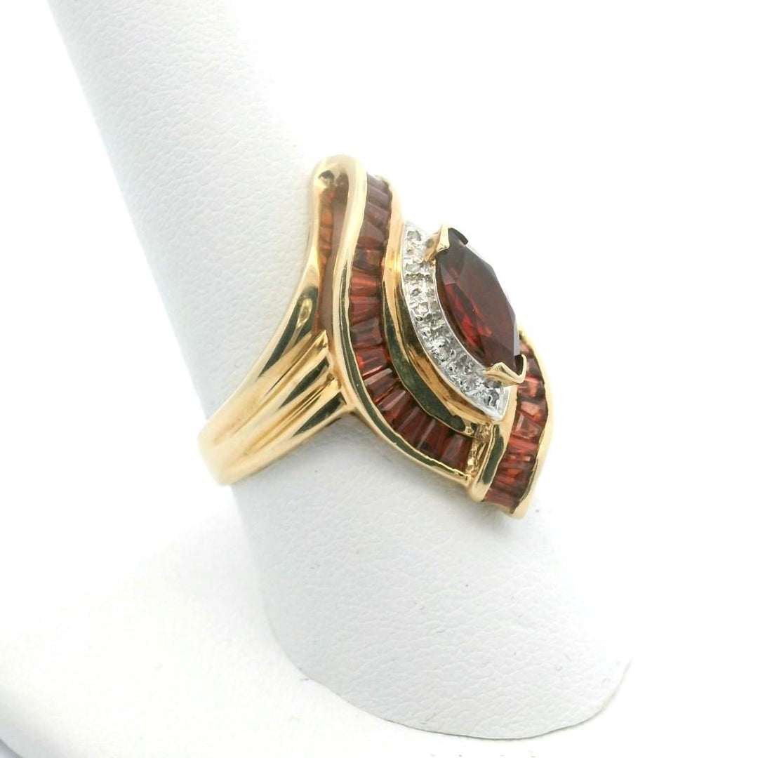 14k Yellow Gold Red Garnet and Diamond Ladies Ring Size 8.75