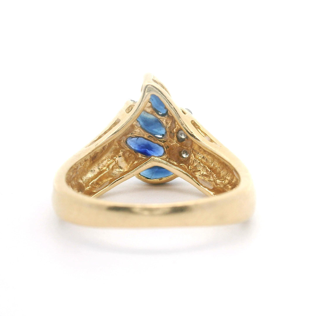 14k Yellow Gold 3g Blue Sapphire and Diamond Ring Size 4.25