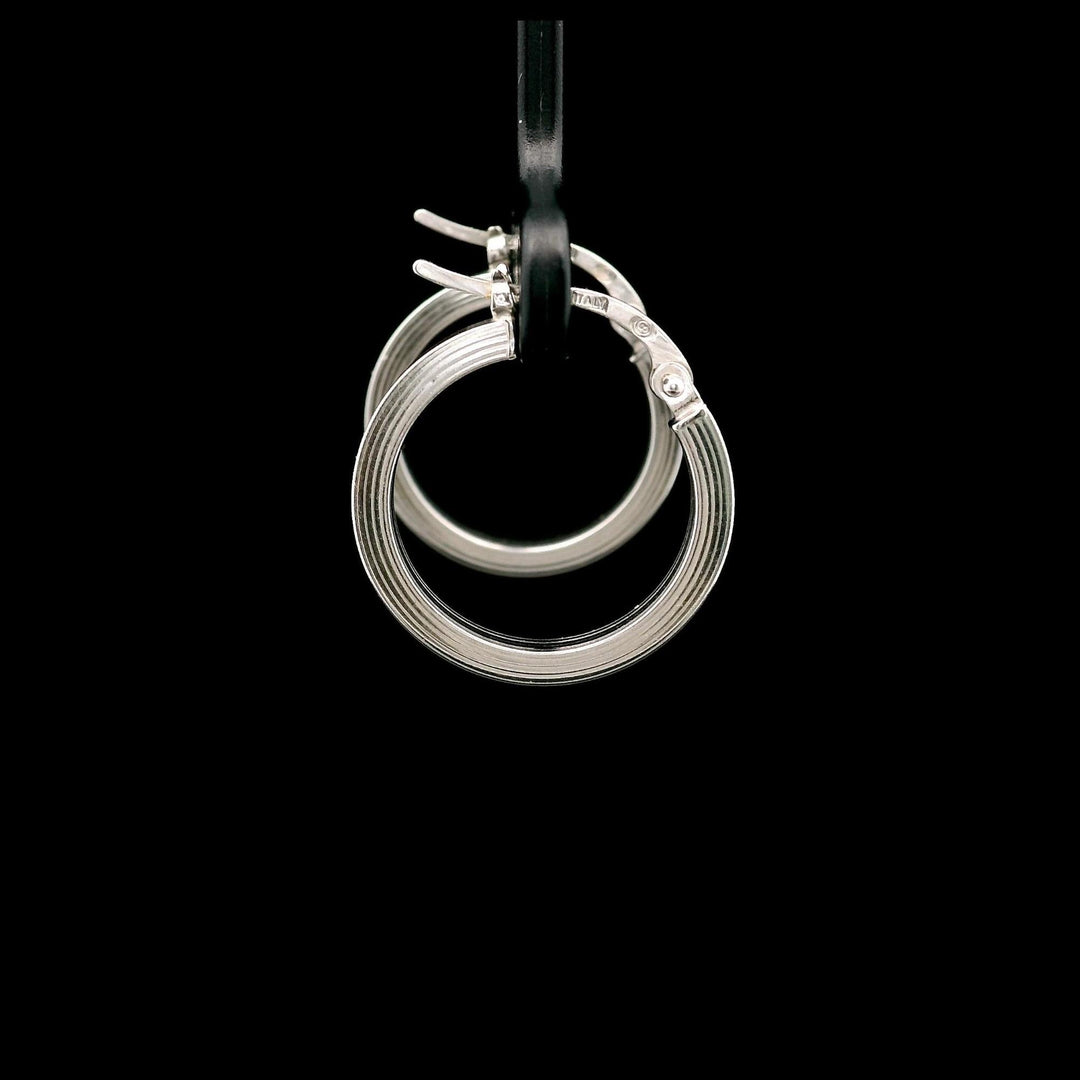 18k White Gold 1.2g Hollow Light Small Ribbed Hoop Earrings Italy