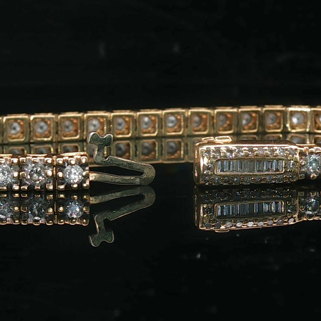 14k Yellow Gold and 2.8cttw Diamond Vintage Ladies Tennis Bracelet 7.25"