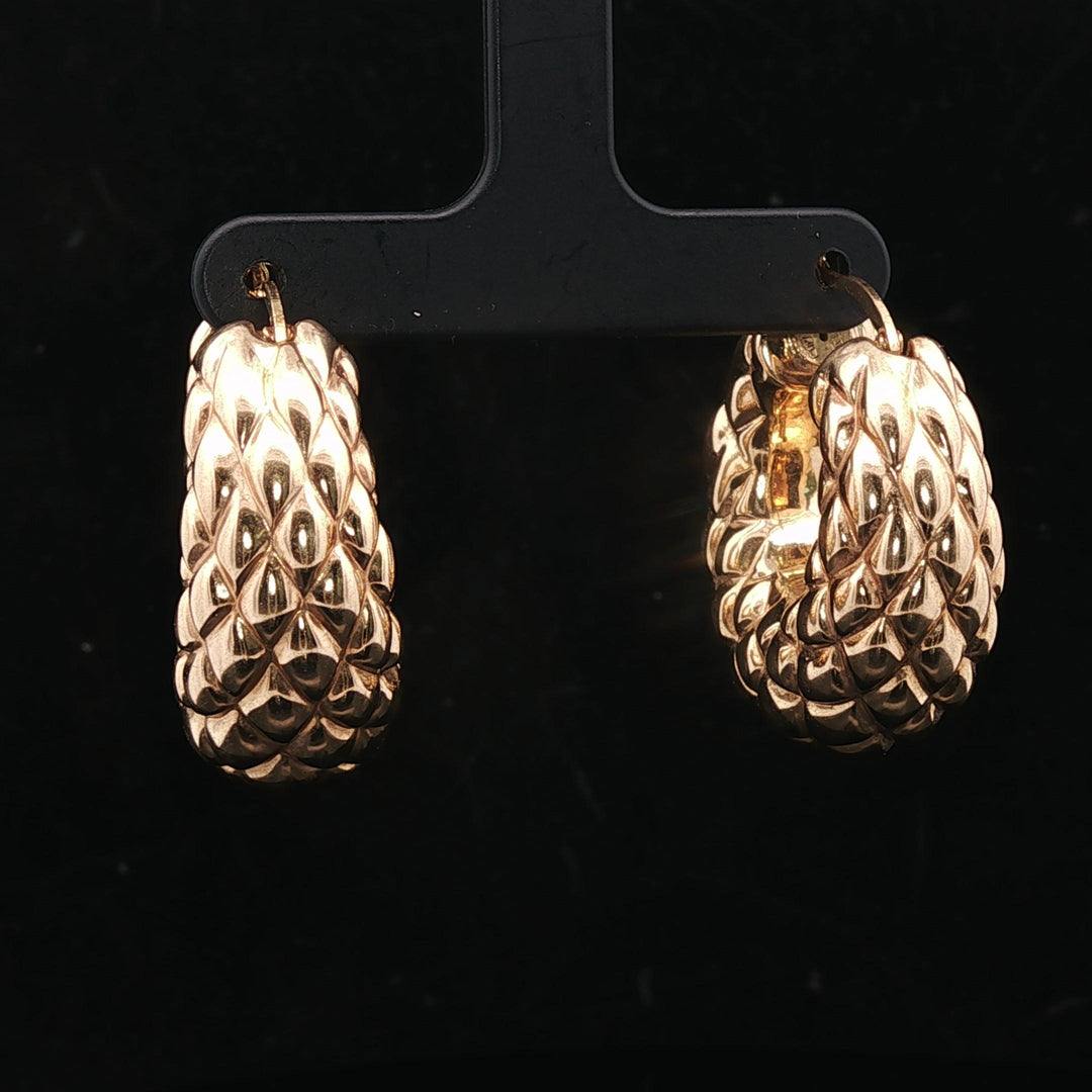 18k Yellow Gold 9.2g Ladies Puffed Quilted Chunky Hoop Earrings 1.2"