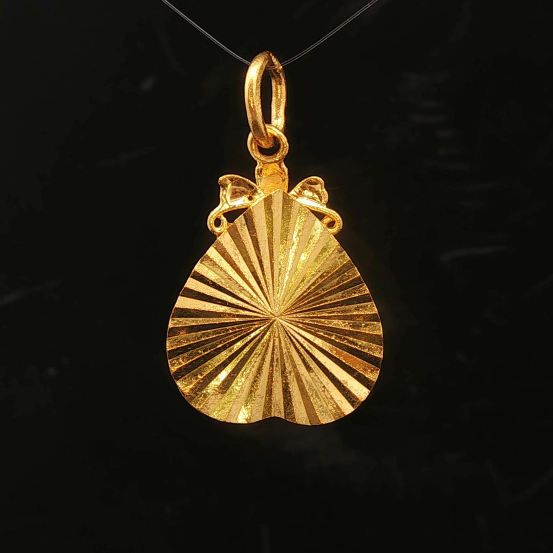 24k Pure Yellow Gold 6.5g Solid Diamond Cut Floral Heart Pendant