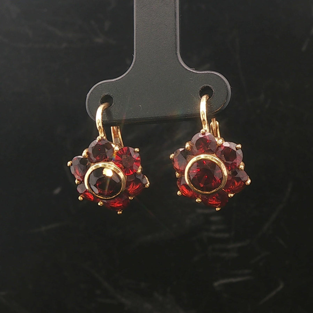 18k Yellow Gold and Red Garnet 5g Vintage Floral Drop Earrings Italy