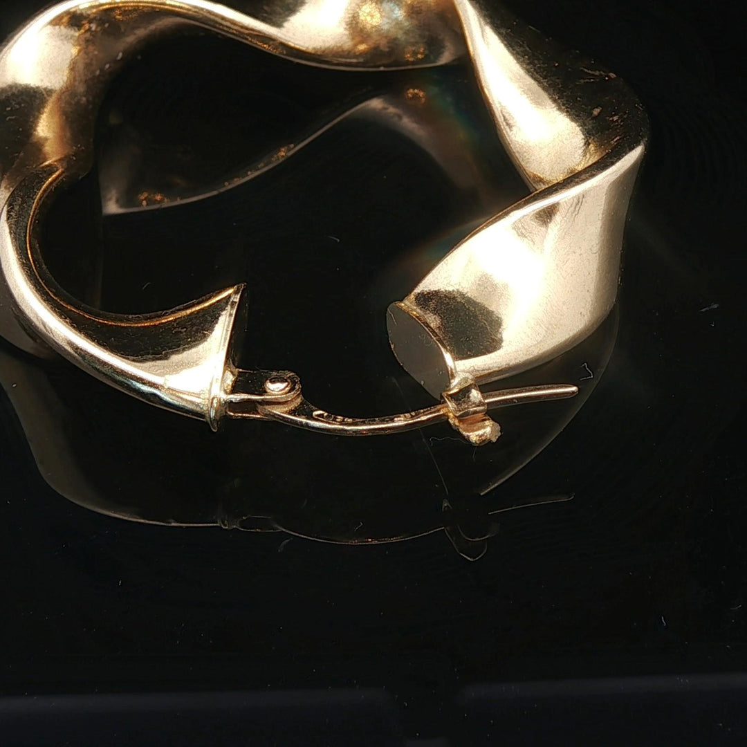 18k Yellow Gold 4.6g Hollow Light Polished Twist Hoop Earrings Italy 1.4"