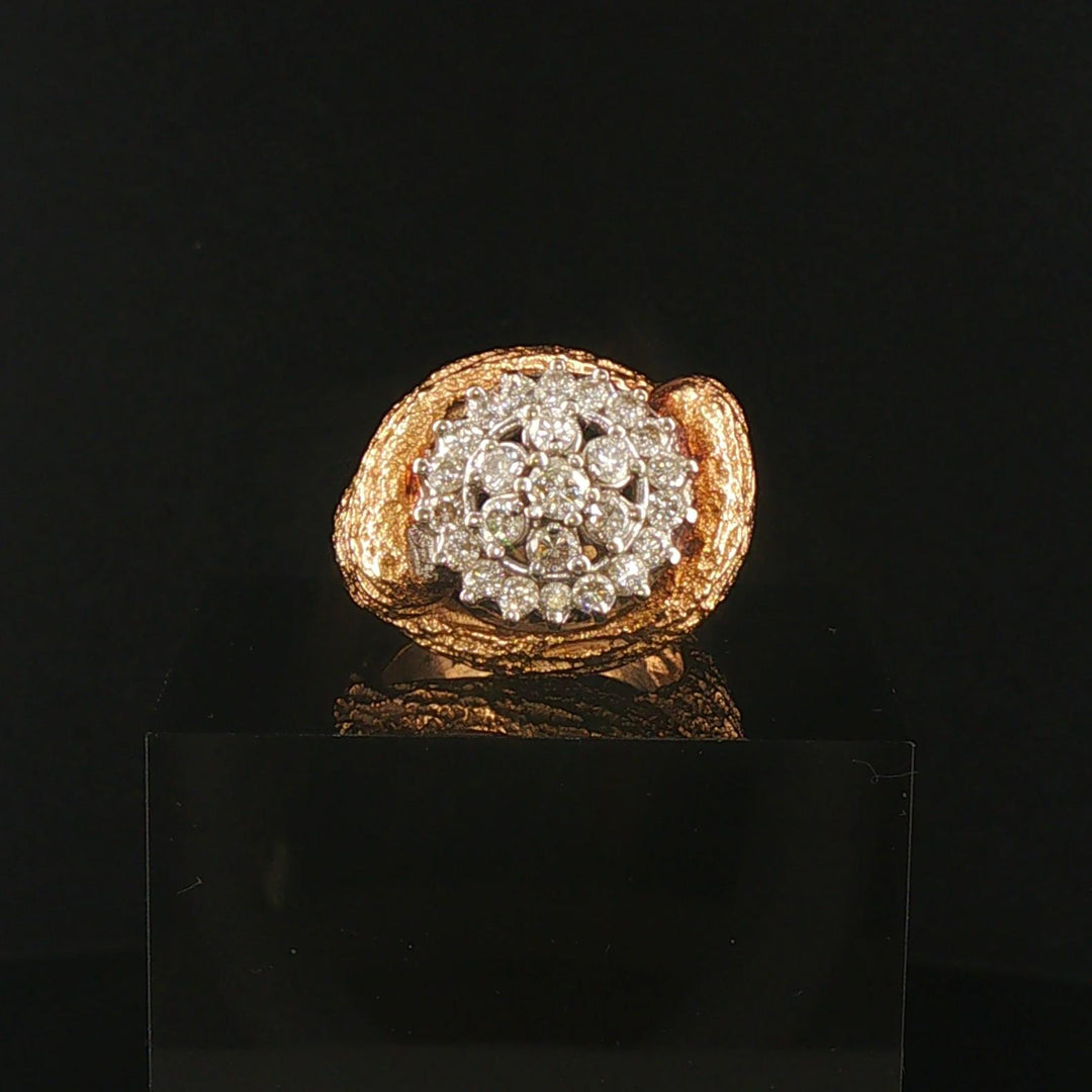 14k Yellow Gold and 1cttw Diamond 20g Heavy Vintage Fancy Ring Size 7.25
