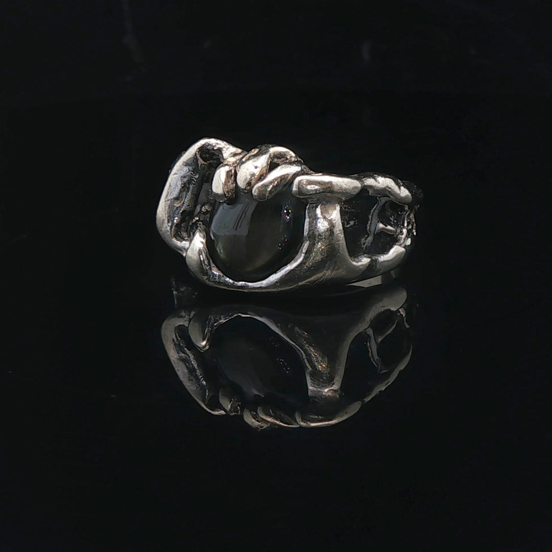 14k White Gold and Black Star Sapphire 15g Heavy Abstract Ring Size 8.5