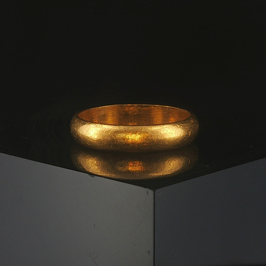 24k Pure Yellow Gold 3.7g Solid Heavy 3.8mm Band Ring Size 5.75