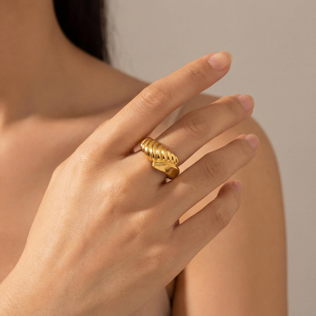 24k Pure Yellow Gold 6g Solid Bypass Band Ring Size 6