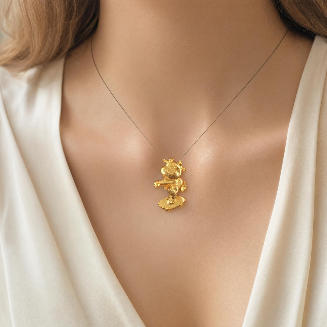 24k Pure Yellow Gold 5.2g Solid Pig on a Skateboard Pendant
