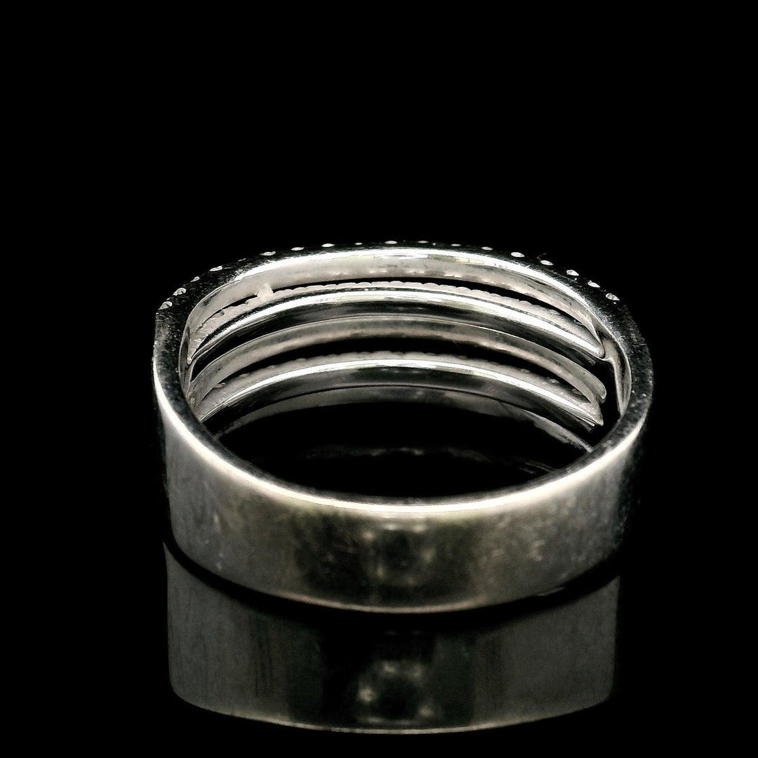14k White Gold and 1.35cttw Diamond Five Band Ring Size 11