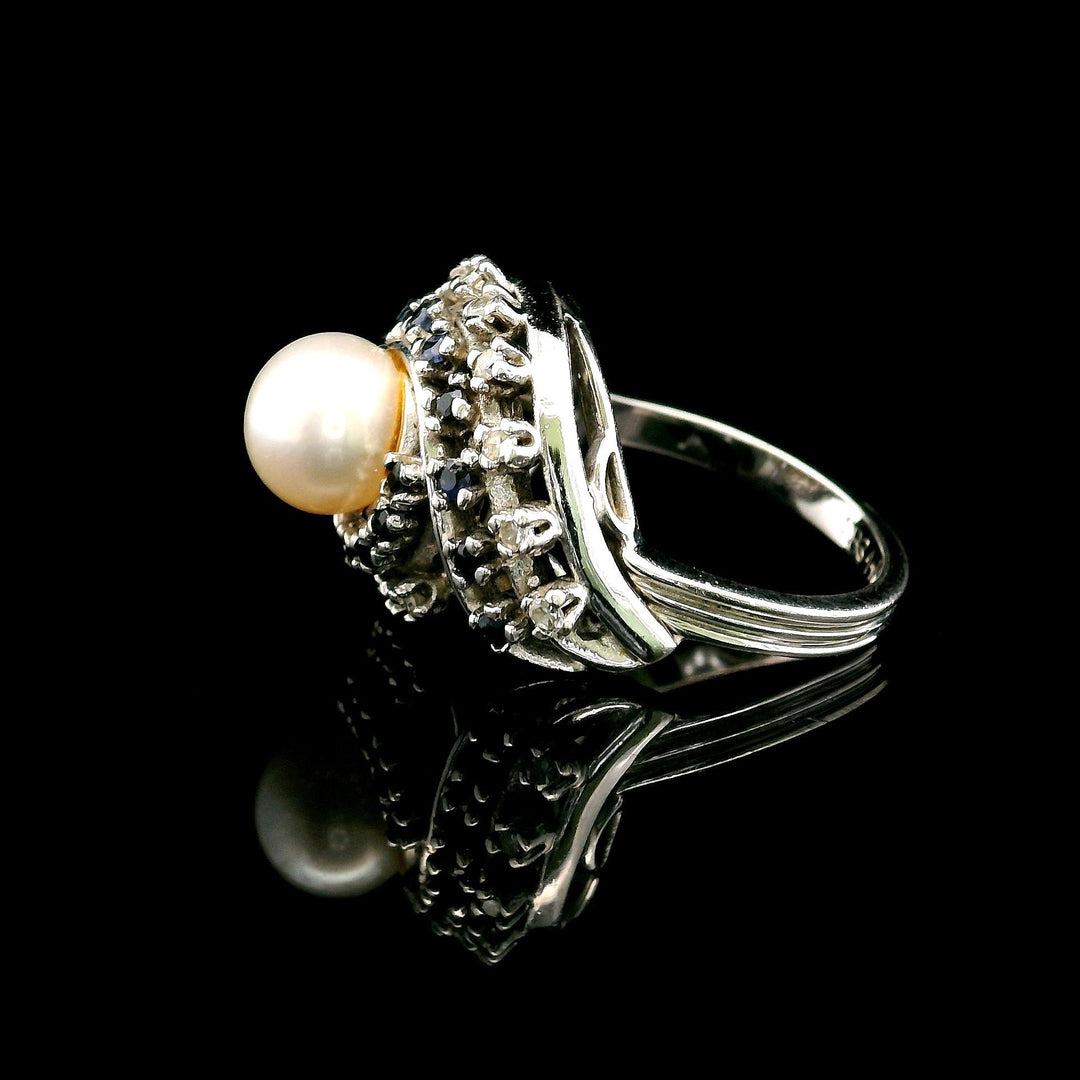 14k White Gold Pearl Blue Sapphire and Diamond Swirl Ring Size 5.5