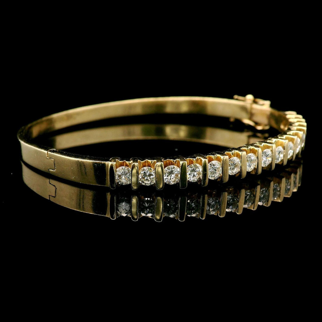 14k Yellow Gold and 1.85cttw Diamond Vintage Bangle Bracelet 6.5"