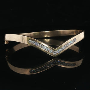 14k Yellow Gold and 1.5cttw Diamond Heavy Solid 32.6g V Bangle Bracelet 7.25"