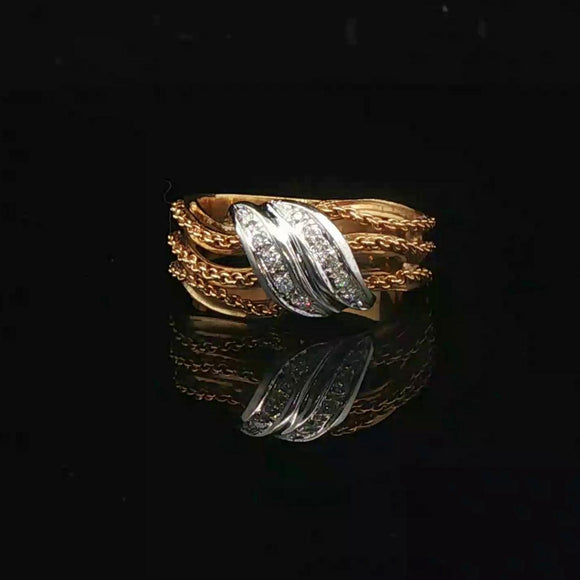18k Yellow and White Gold Diamond Ladies Vintage Ring Size 7
