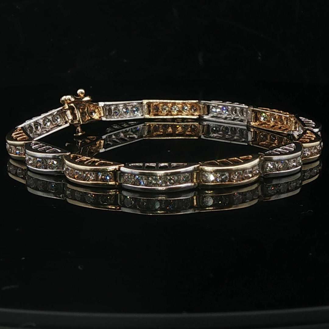 14k Yellow and White Gold 3cttw Diamond Curved Link Bracelet 7.25"
