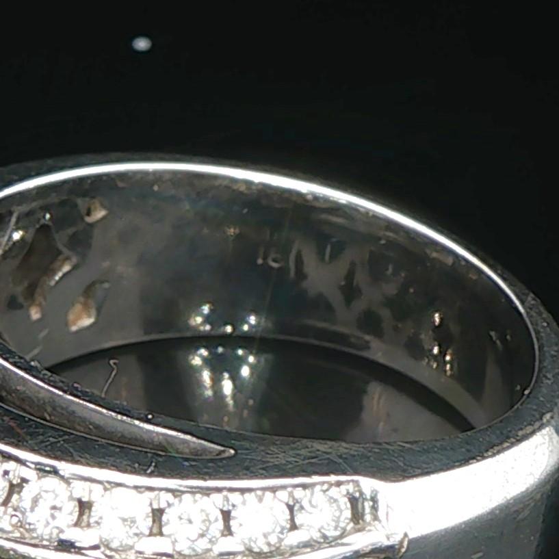 18k White Gold and 2cttw Diamond Heavy Vintage Ladies Ring Size 6