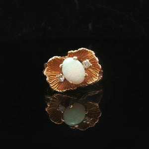 14k Yellow Gold Opal and Diamond Vintage Ladies Floral Ring Size 5