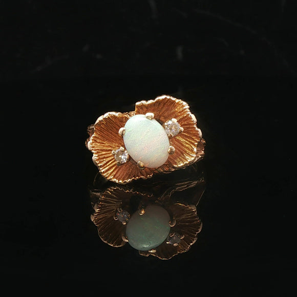 14k Yellow Gold Opal and Diamond Vintage Ladies Floral Ring Size 5