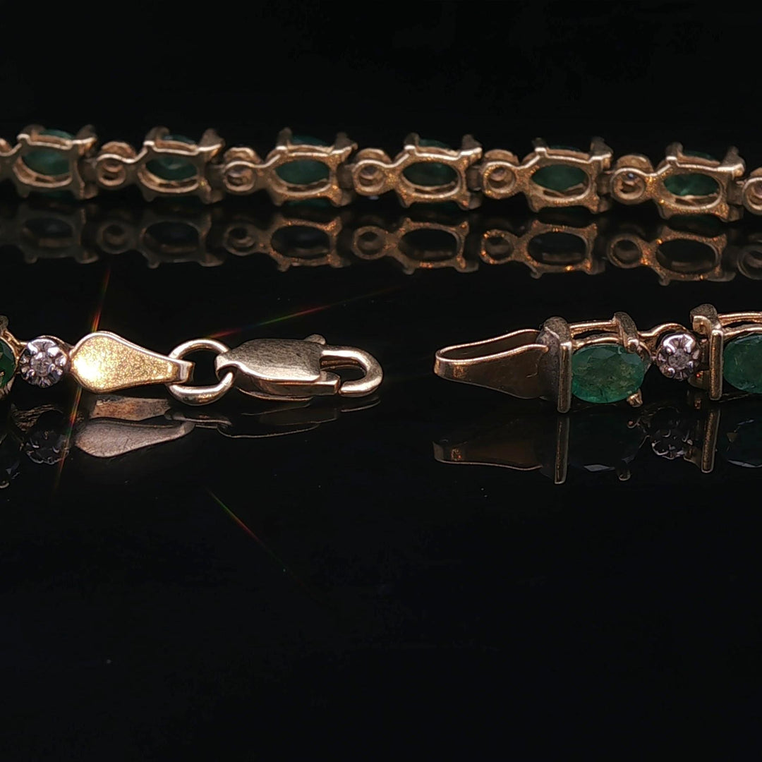 14k Yellow Gold Emerald and Diamond Ladies Link Bracelet 7"
