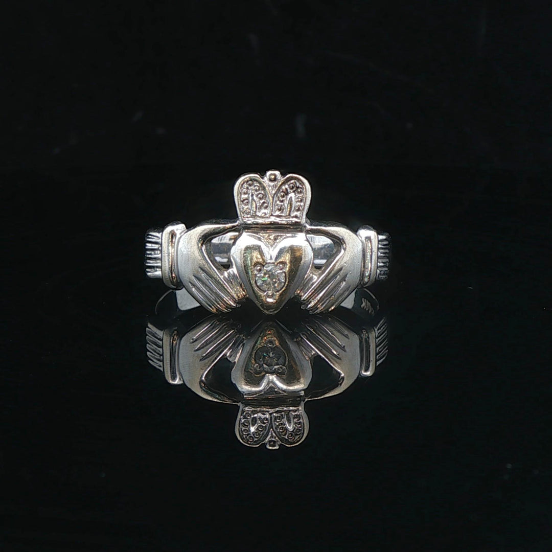 14k White Gold and Diamond 5.8g Claddagh Ring Size 12