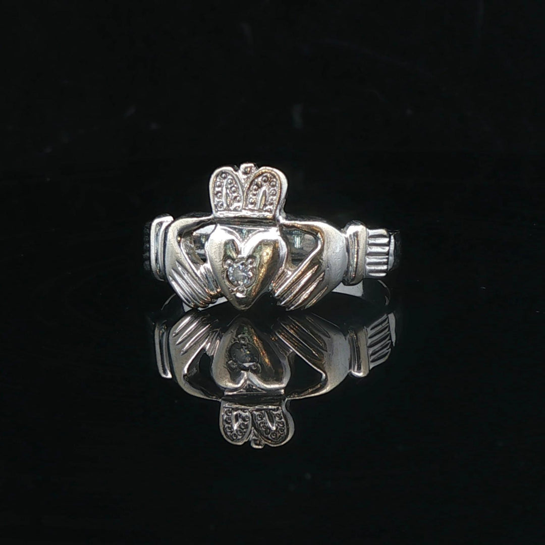 14k White Gold and Diamond 5.8g Claddagh Ring Size 12