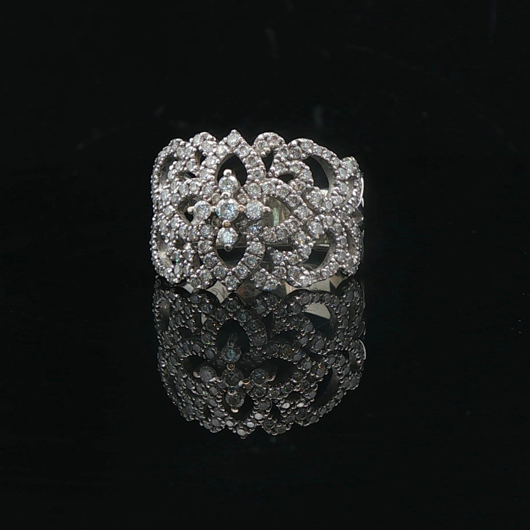 Neil Lane 14k White Gold and 1.75cttw Diamond Ladies Fancy Band Ring Size 6.5