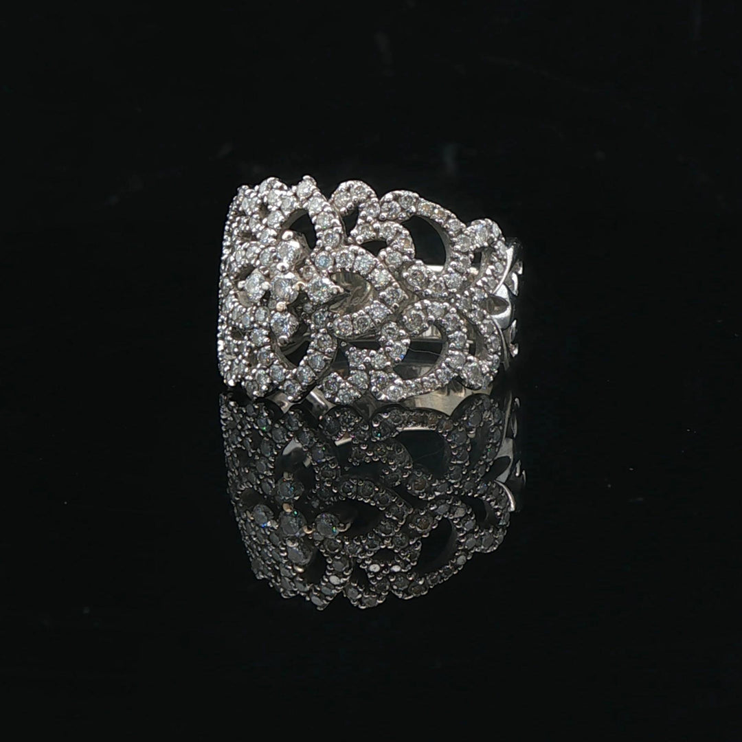 Neil Lane 14k White Gold and 1.75cttw Diamond Ladies Fancy Band Ring Size 6.5