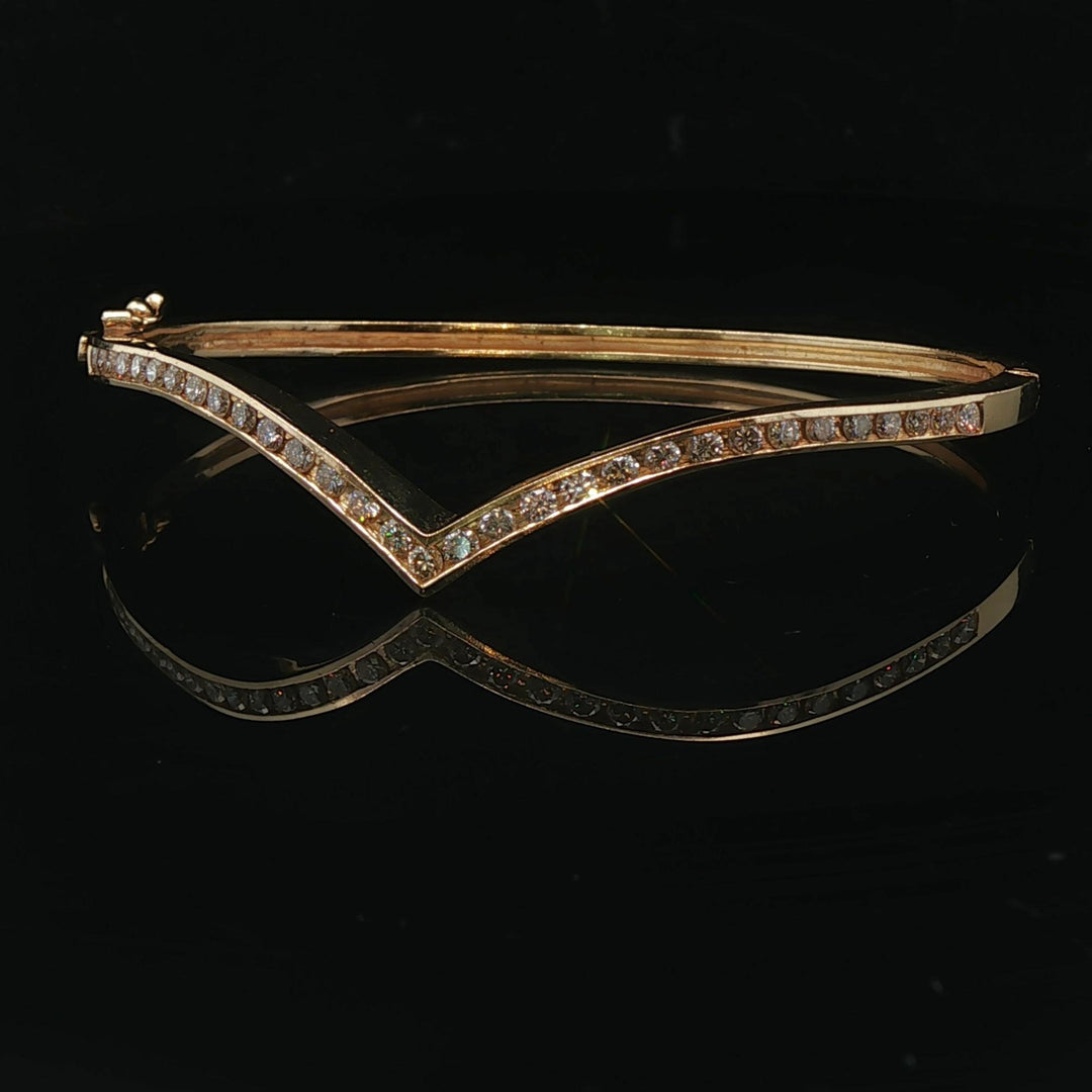 14k Yellow Gold and 1cttw Diamond Solid V Bangle Bracelet 6.5"