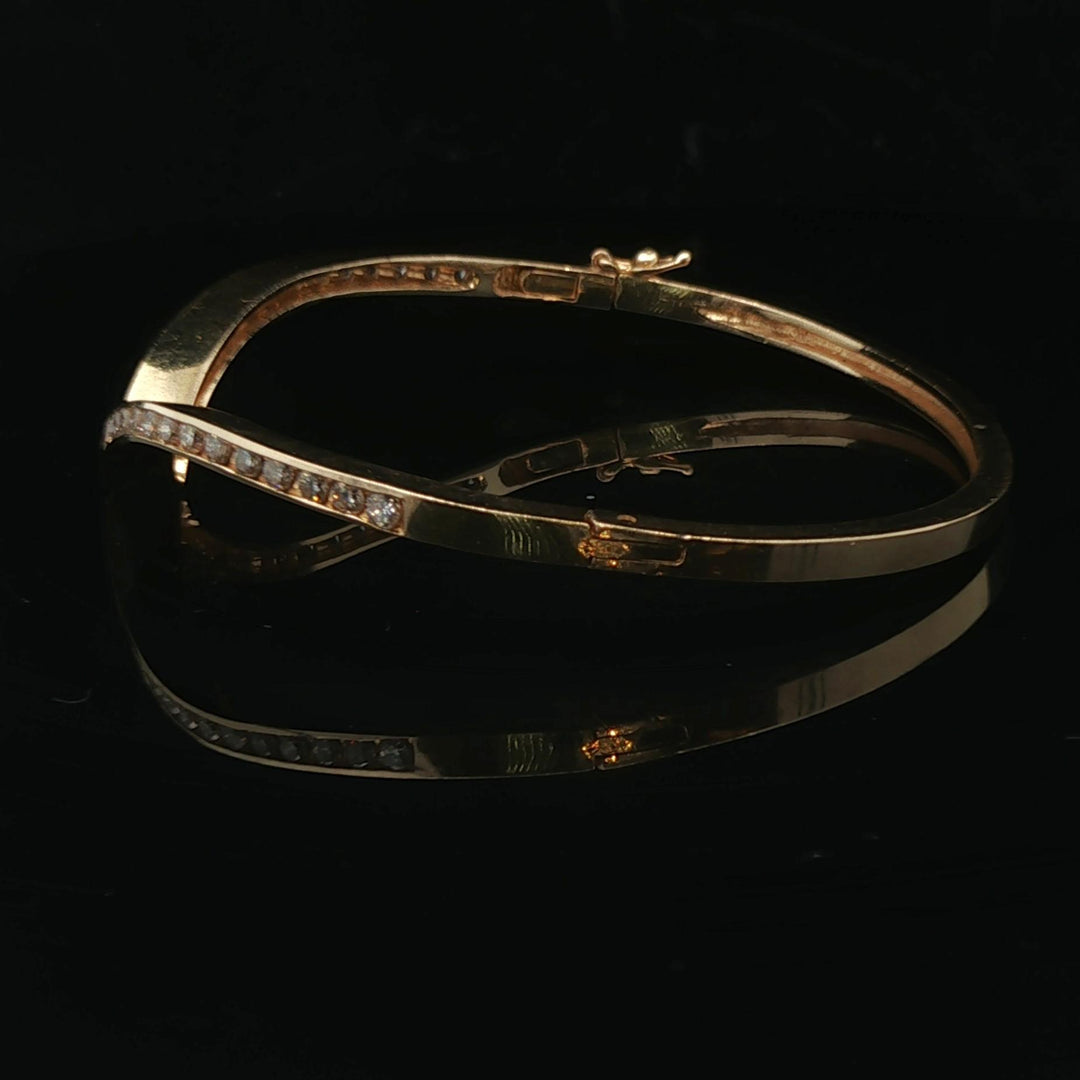 14k Yellow Gold and 1cttw Diamond Solid V Bangle Bracelet 6.5"
